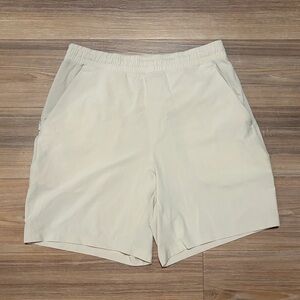 Lululemon Pace Breaker Short Linerless Natural Ivory Cream Size Small 7in inseam